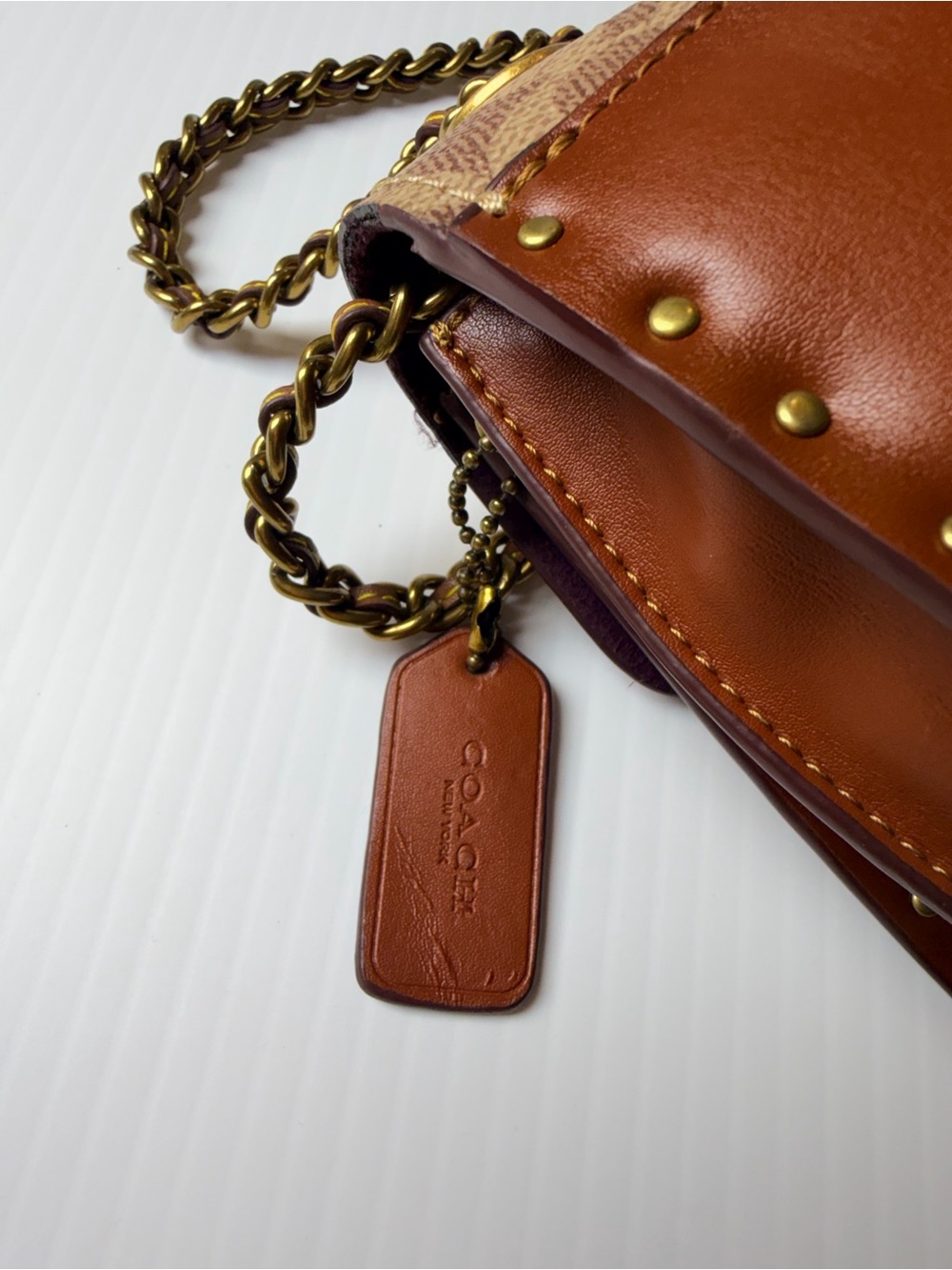 Coach Brown Signature Canvas & Leather Crossbody with Floral Turn-Lock - Picture 4 of 12